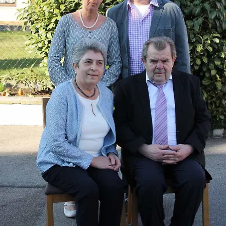 Grüner Baum Han/Misafirhane Oberlangfurth